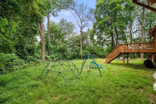 34 Parker Rd, Framingham, MA 01702