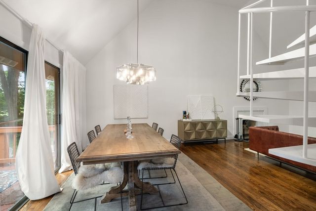 34 Parker Rd, Framingham, MA 01702