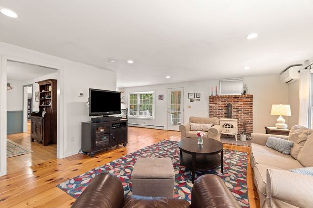 26 Heath Rd., Merrimac, MA 01860