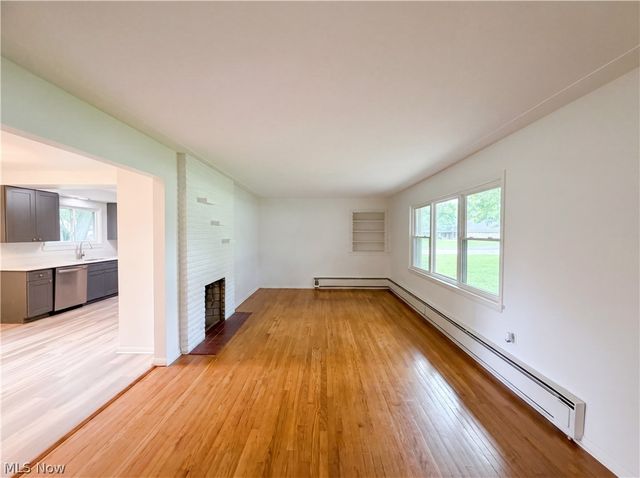 36700 Lakeland Drive, Avon, OH 44011
