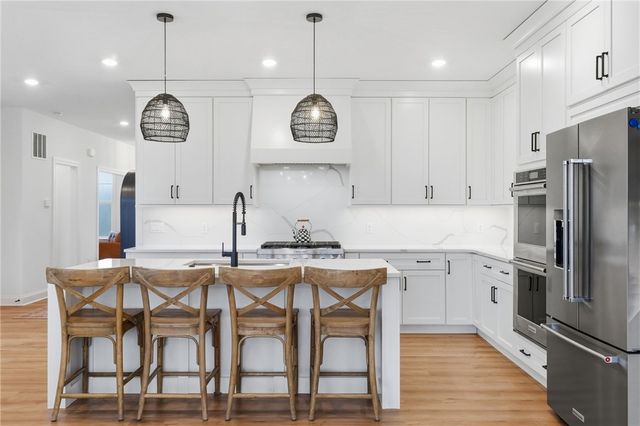 2041 Field Stone Drive, South Fayette, PA 15057