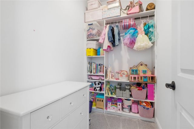 2041 Field Stone Drive, South Fayette, PA 15057