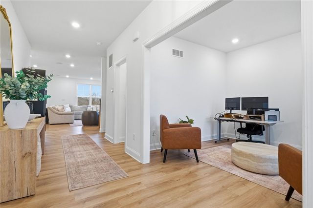 2041 Field Stone Drive, South Fayette, PA 15057