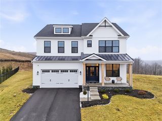 2041 Field Stone Drive, South Fayette, PA 15057