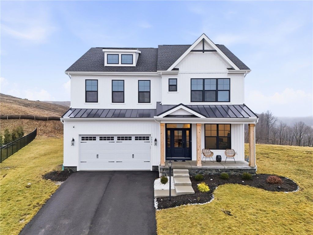 2041 Field Stone Drive, South Fayette, PA 15057