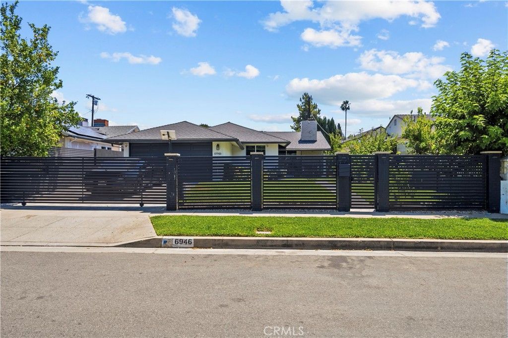 6946 Alcove Avenue, North Hollywood, CA 91605 — exterior