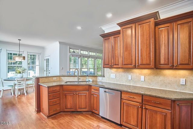 502 Oxfordshire Lane, Chapel Hill, NC 27517