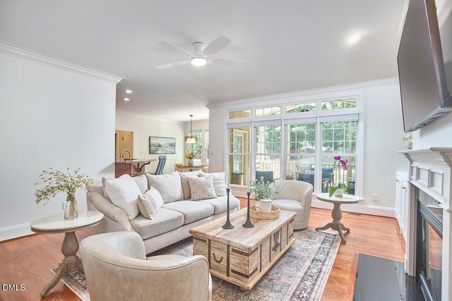 502 Oxfordshire Lane, Chapel Hill, NC 27517