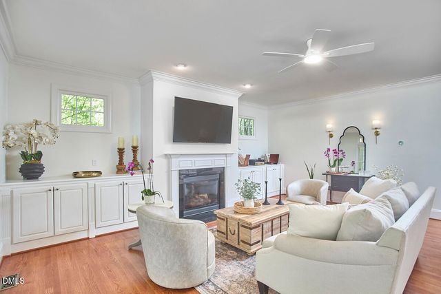 502 Oxfordshire Lane, Chapel Hill, NC 27517