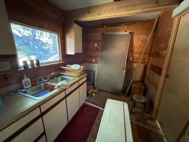 1301 Doreen Drive, Honeydew, CA 95545