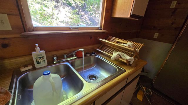 1301 Doreen Drive, Honeydew, CA 95545