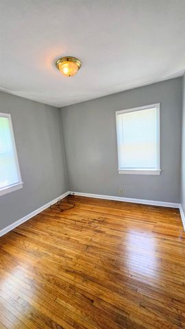657 Dawson, Waterloo, IA 50703