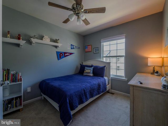 14 FARADAY CT, Morton, PA 19070