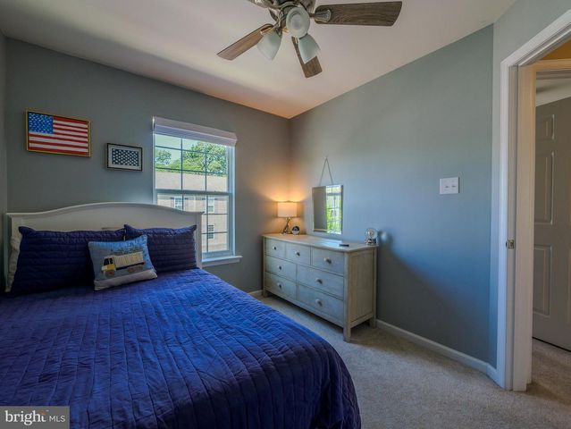 14 FARADAY CT, Morton, PA 19070