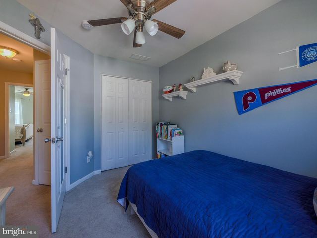 14 FARADAY CT, Morton, PA 19070