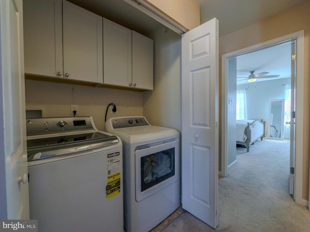 14 FARADAY CT, Morton, PA 19070