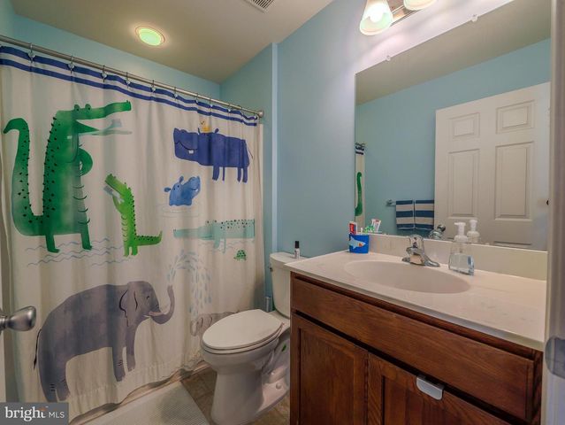 14 FARADAY CT, Morton, PA 19070