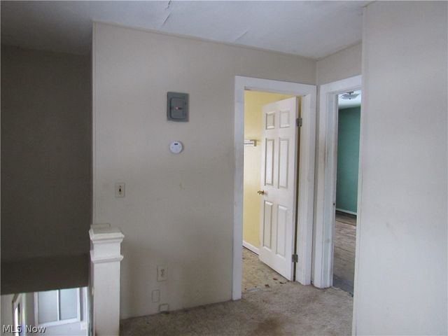 406 W Indiana Avenue, Sebring, OH 44672