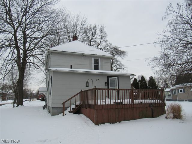 406 W Indiana Avenue, Sebring, OH 44672