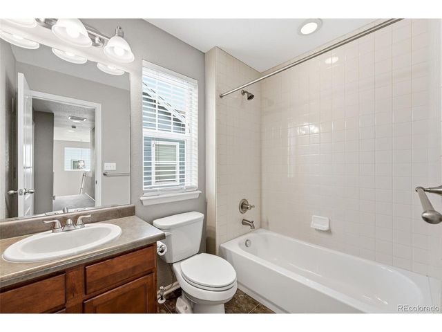 26009 E Frost Cir, Aurora, CO 80016