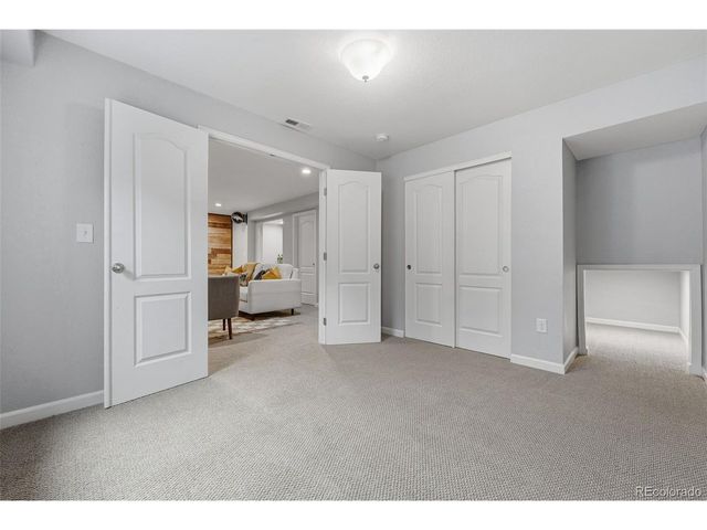 26009 E Frost Cir, Aurora, CO 80016