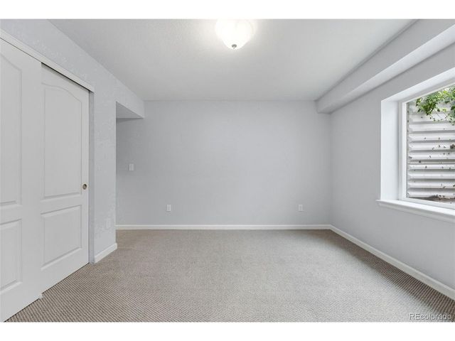 26009 E Frost Cir, Aurora, CO 80016