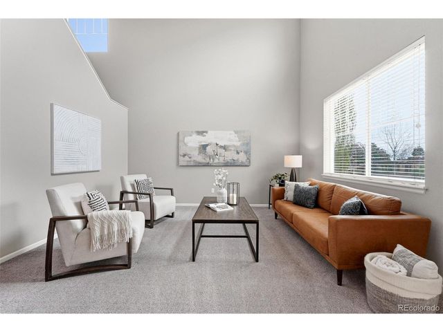 26009 E Frost Cir, Aurora, CO 80016