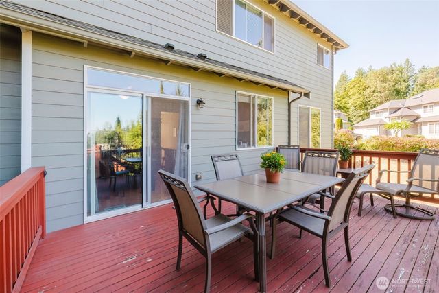 8400 Jeatran Place NW, Silverdale, WA 98383