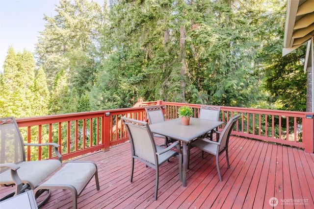8400 Jeatran Place NW, Silverdale, WA 98383