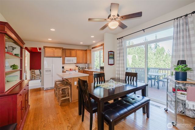 8400 Jeatran Place NW, Silverdale, WA 98383