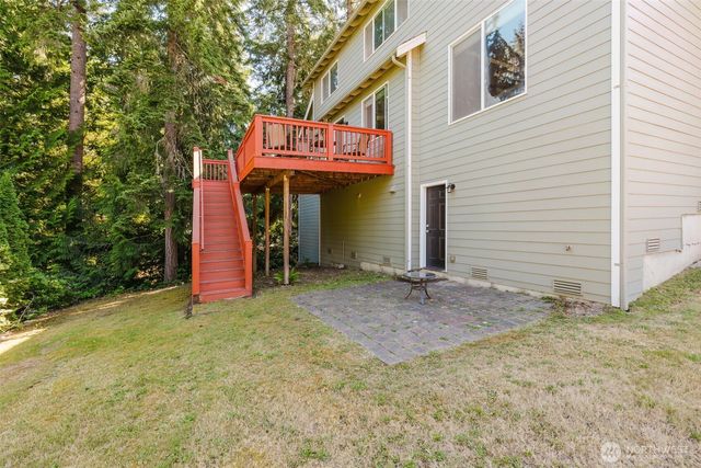 8400 Jeatran Place NW, Silverdale, WA 98383