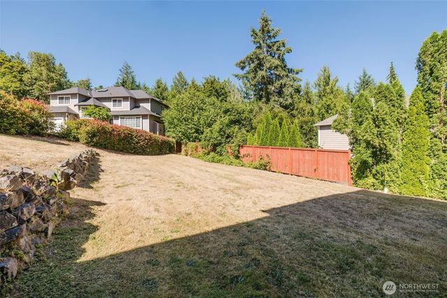8400 Jeatran Place NW, Silverdale, WA 98383