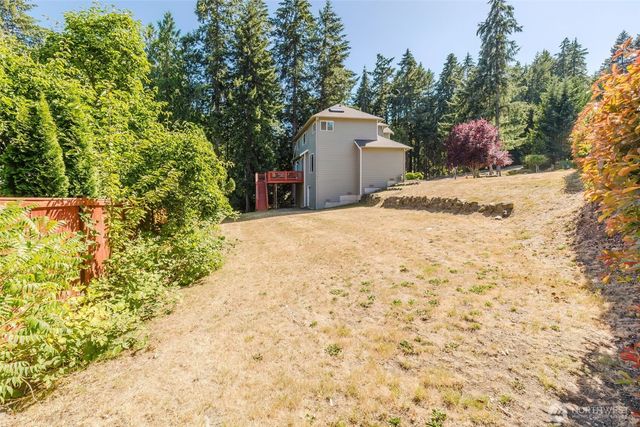 8400 Jeatran Place NW, Silverdale, WA 98383