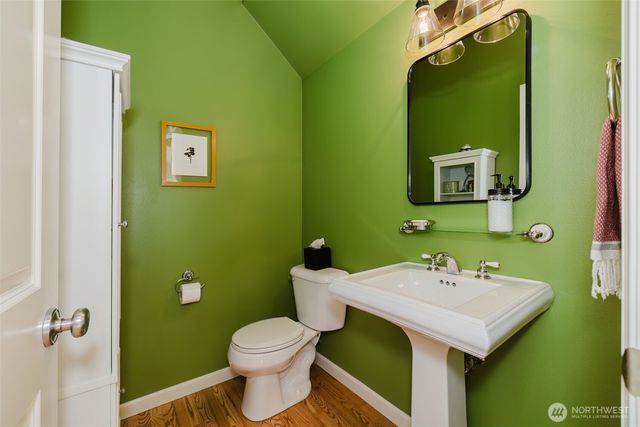8400 Jeatran Place NW, Silverdale, WA 98383