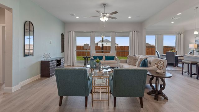 10420 SUNSET SHORE Drive, Grand Prairie, TX 76065