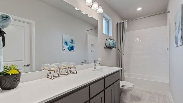 10420 SUNSET SHORE Drive, Grand Prairie, TX 76065