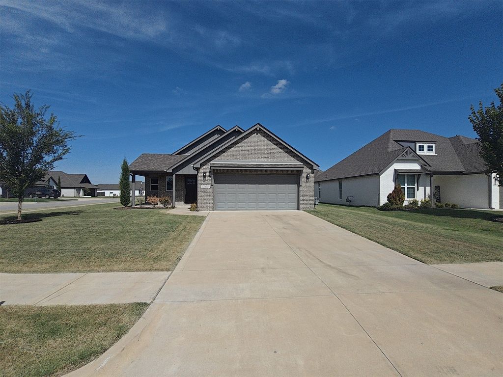 22605 E 103rd Street S, Broken Arrow, OK 74014