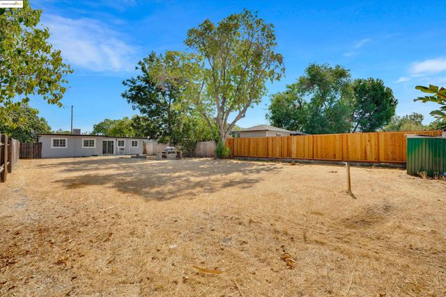 4 Wightman, Antioch, CA 94509