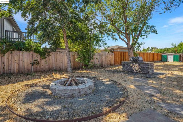 4 Wightman, Antioch, CA 94509