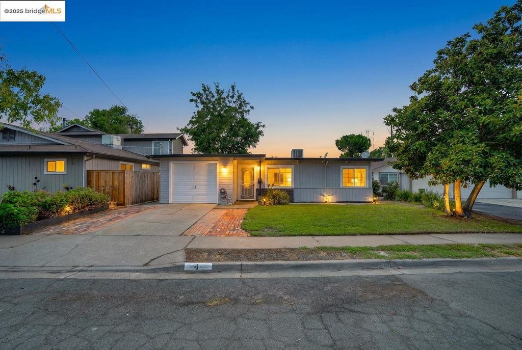 4 Wightman, Antioch, CA 94509