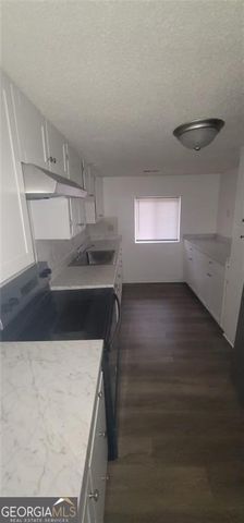 5796 Par Four Court, Lithonia, GA 30038