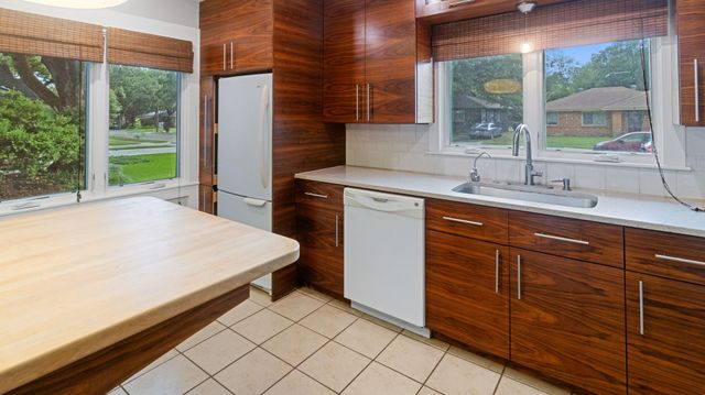 10150 Eastwood Drive, Dallas, TX 75228