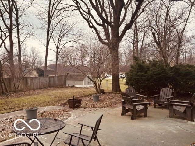 502 Winding Trail, Greenwood, IN 46142