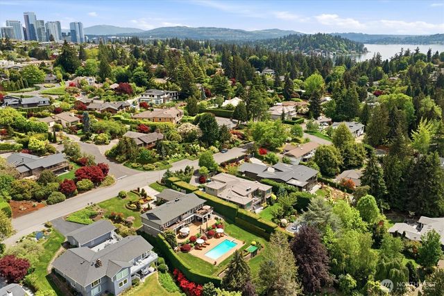 1441 88th Avenue NE, Clyde Hill, WA 98004
