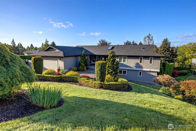 1441 88th Avenue NE, Clyde Hill, WA 98004
