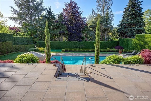 1441 88th Avenue NE, Clyde Hill, WA 98004