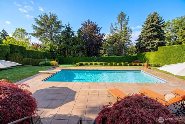 1441 88th Avenue NE, Clyde Hill, WA 98004
