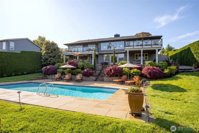 1441 88th Avenue NE, Clyde Hill, WA 98004