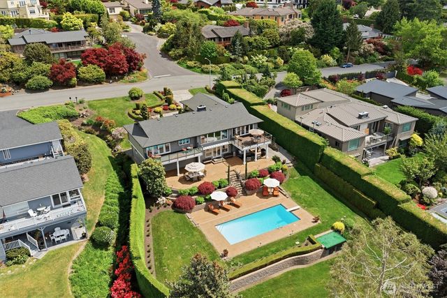 1441 88th Avenue NE, Clyde Hill, WA 98004