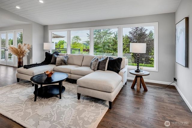 1441 88th Avenue NE, Clyde Hill, WA 98004